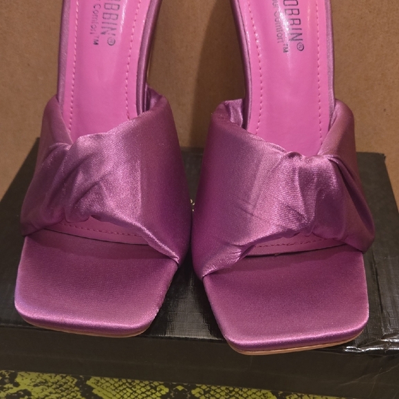 Cape Robbin Satin Heels with Gold Stiletto - Picture 5 of 7